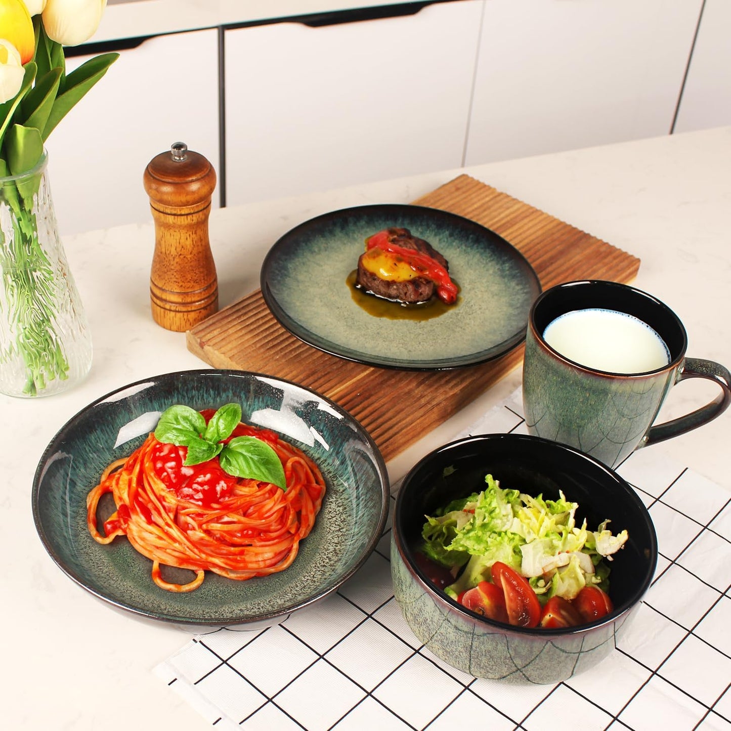 Dinnerware Sets(16Pcs) Serves for 4, Reactive Glaze Plates and Bowls Set with Mug,7.9"Small Plate,8.3"Salad Plate,5.5"bowl, Modern kitchen tableware,Microwave safe, Set No.4