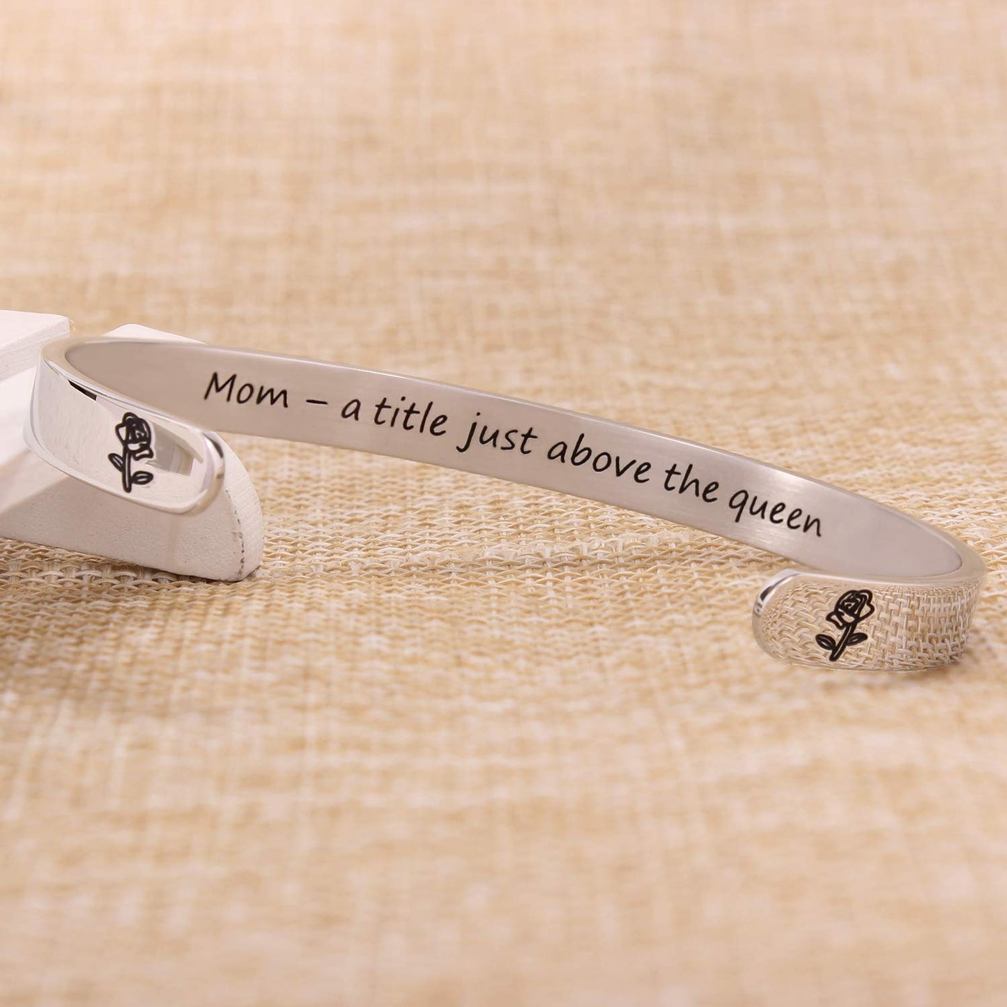 Mothers Day Gifts, Gifts for Mom Bracelets for Women Mom Gifts for Wife Cuff Bangle Bracelets Quotes Engraved Jewelry