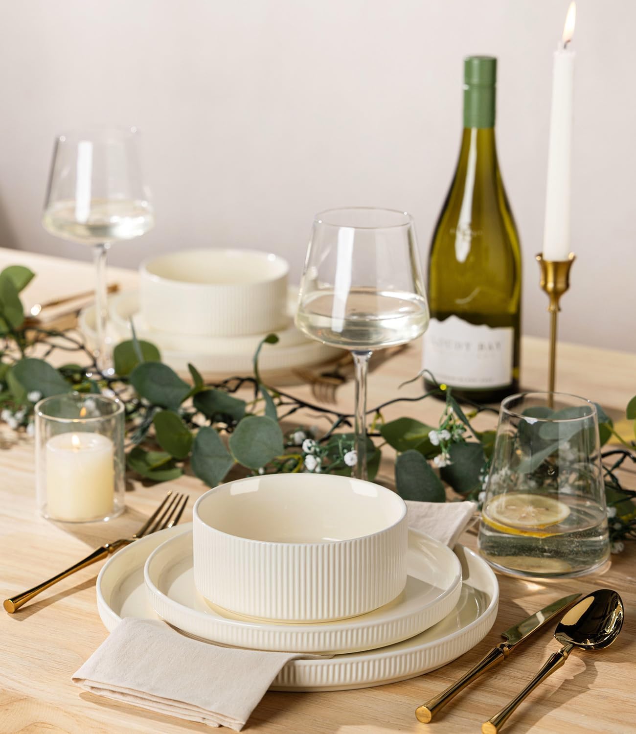TheTerra Ceramic Dinnerware Sets for 8, 24 Pieces Porcelain Lightweight Plates and Bowls Sets, Scratch Resistant Dish Set, Oven & Microwave & Dishwasher Safe, Beige
