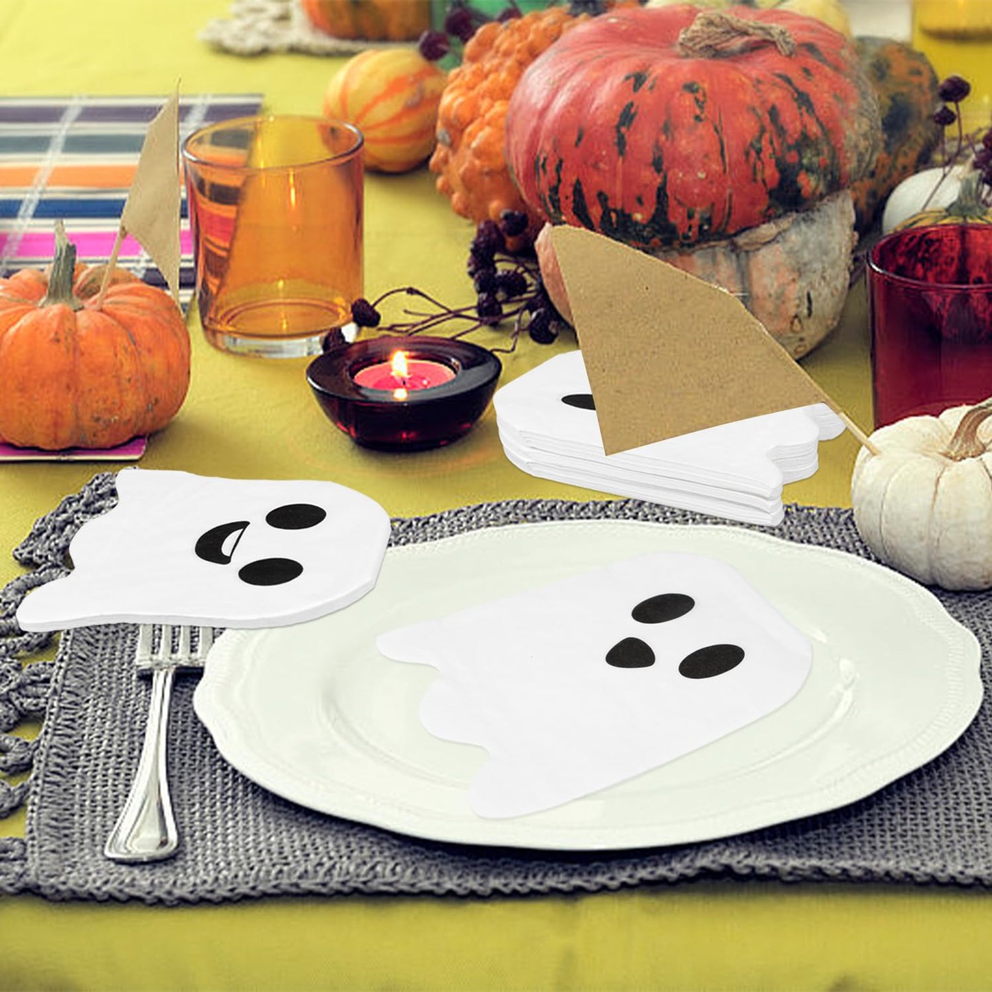 SULOLI 100 Pcs Ghost Napkins Halloween Napkins, Halloween Paper Napkins 2 Ply Disposable cocktail Napkins Tableware Decoration for Halloween Party Supplies