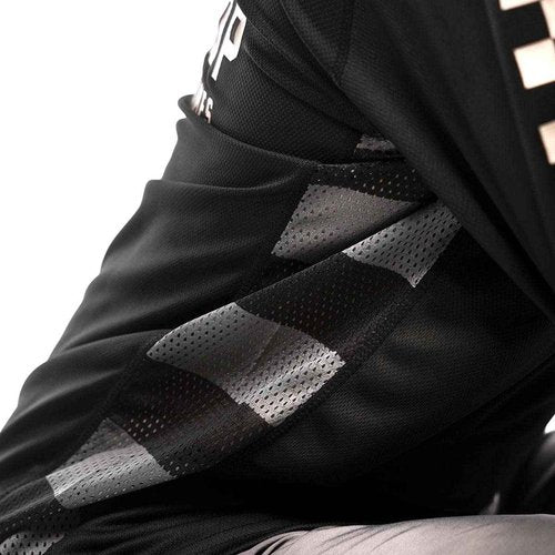 FASTHOUSE Classic Outland Long Sleeve Jersey (Black, Medium)