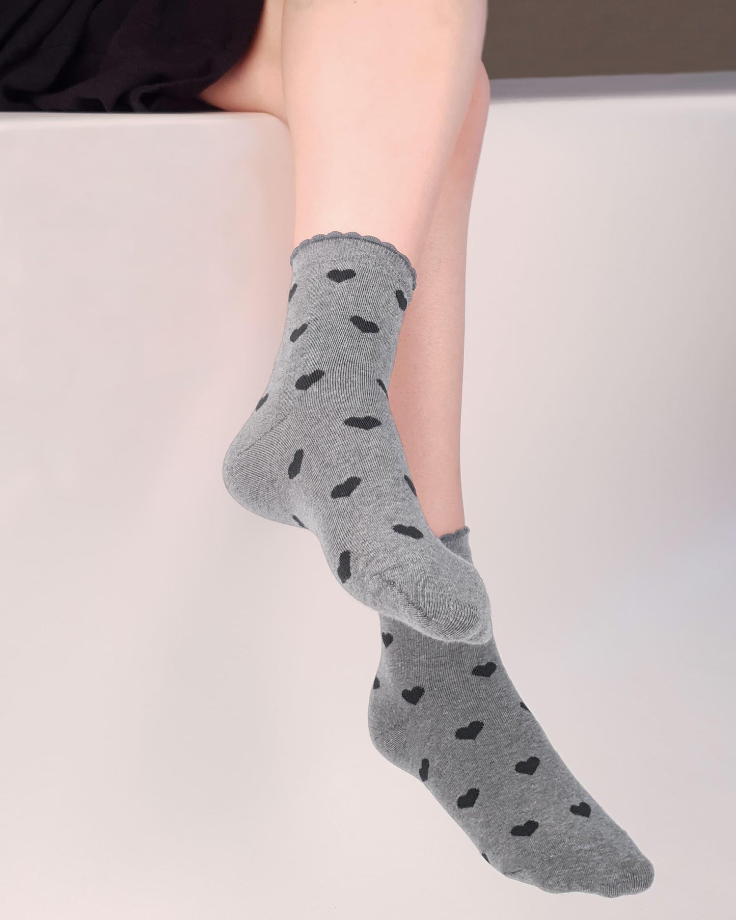 CUTIE MANGO 3 Pairs Women's Heart Pattern Print Cotton Daily Casual Crew Socks Novelty Premium Fashion Soft Lovely Cute Crazy Fun Size 6,7,8,9,10 for Women - Gray
