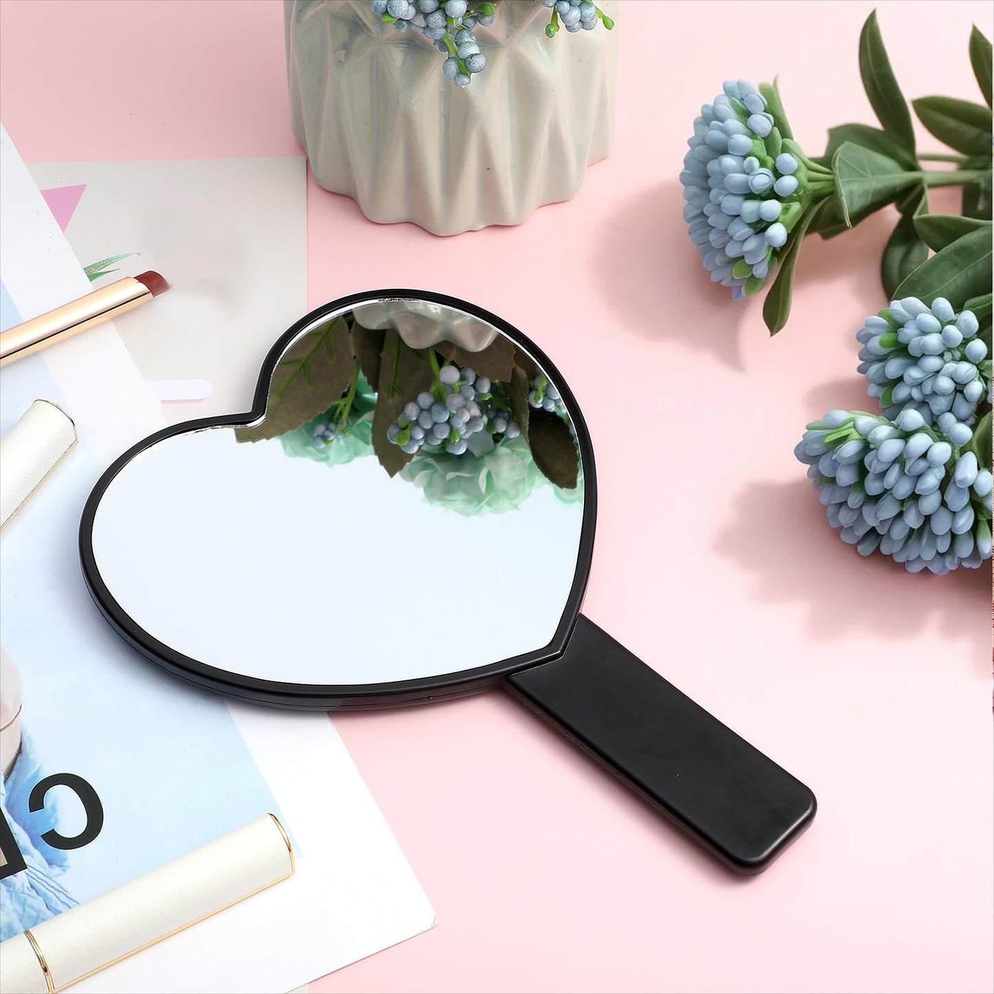 Sorcristy Heart-Shaped Handheld Mirror with Handle, Portable Travel Makeup Lash Mirror, Mini Heart Shaped Makeup Lash Cosmetic M