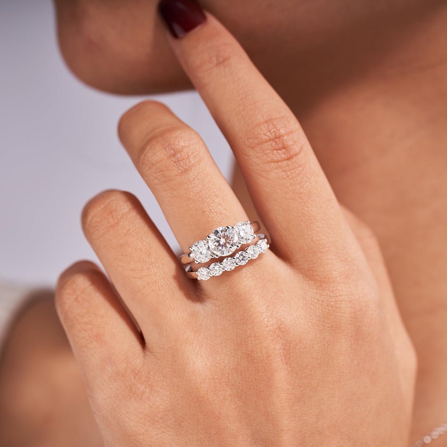 YODEWA Moissanite Wedding Band for Women 6 Real Moissanite Stone 925 Sterling Silver Hypoallergenic 0.6ct DEF Color VVS Lab Crea