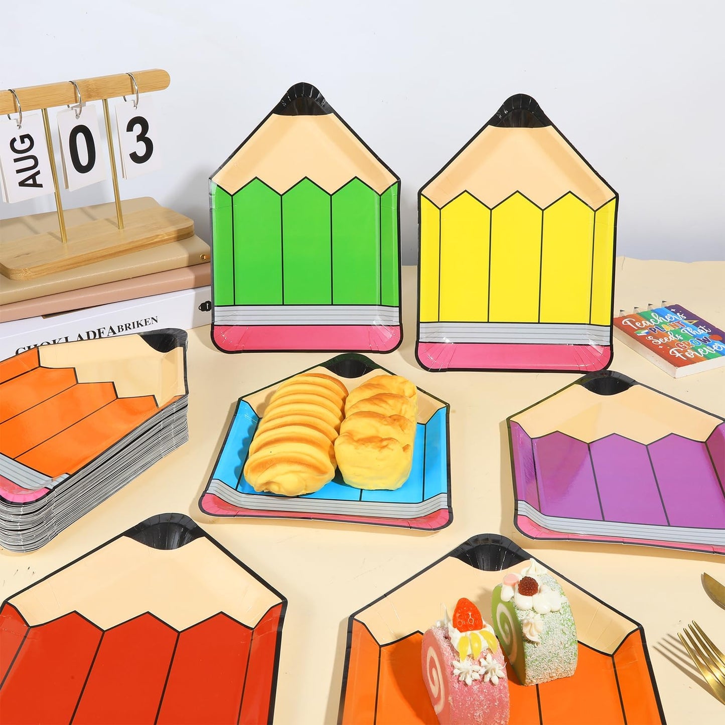gisgfim 60 Pcs Back to School Pencil Paper Plates First Day of School Tableware Dinnerware Set Pencil shaped Disposable Plate for Kindergarten Graduation Decorations Party Supplies Table Decor