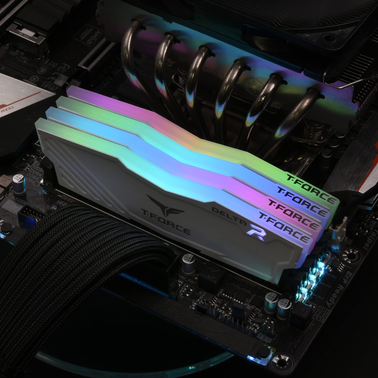 Teamgroup T-Force Delta Rgb Ddr4 16Gb (2X8Gb) 3600Mhz (Pc4-28800) Cl18 Desktop Gaming Memory Module Ram Tf4D416G3600Hc18Jdc01 -