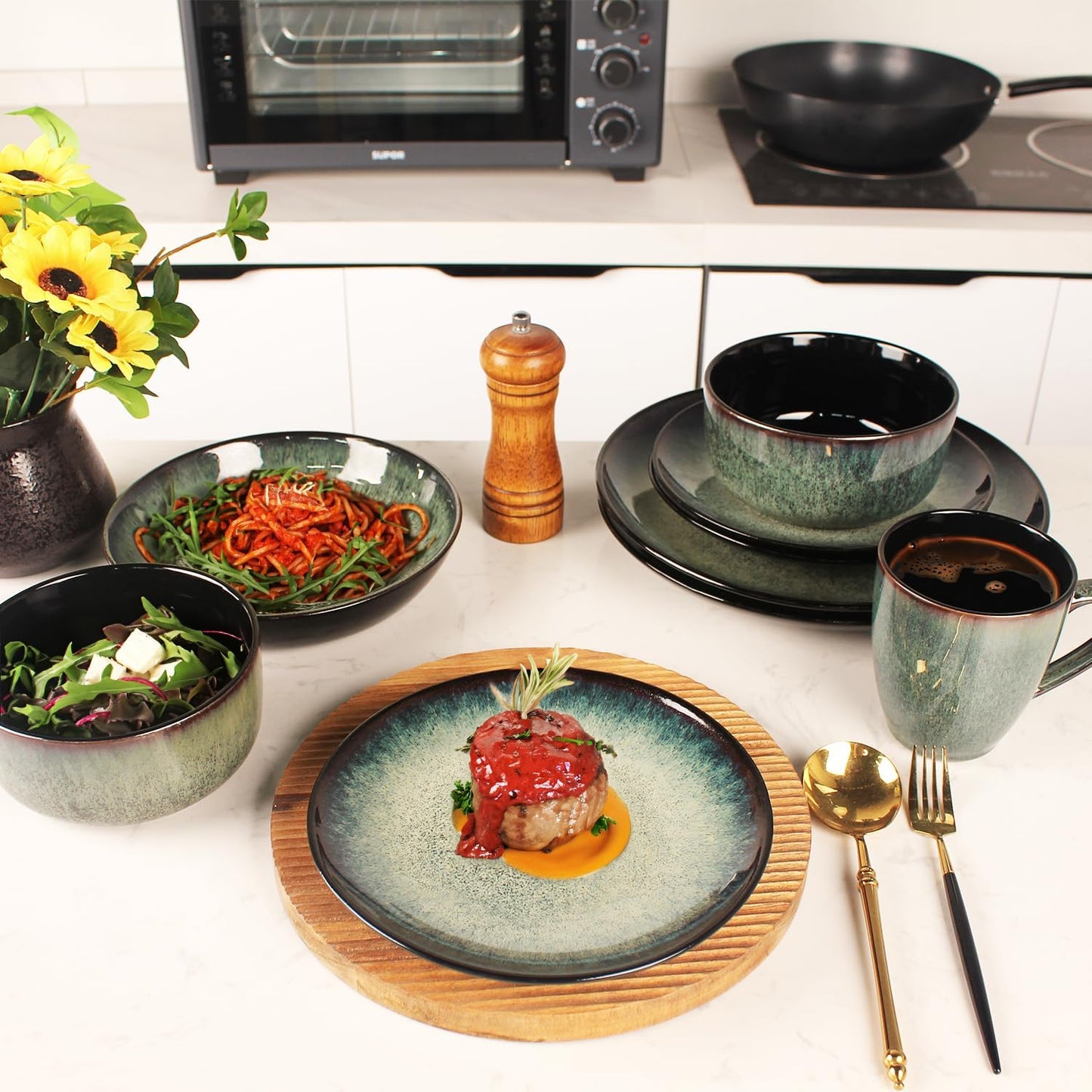 Dinnerware Sets(16Pcs) Serves for 4, Reactive Glaze Tableware Set with 7.9"/8.3"/10.6"Plates and 5.5"bowl, Modern kitchen tableware, Scratch resistant, Microwave Dishwasher safe Set No.1