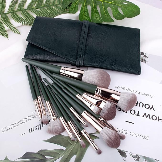 Makeup Brush Gift Set: 14 Professional Makeup Brush Set Senior Plant Fiber Bionic Silk Synthetic Face Kabuki Brush Set Foundation Blush Eye Shadow Brush Set LS-HZS-002