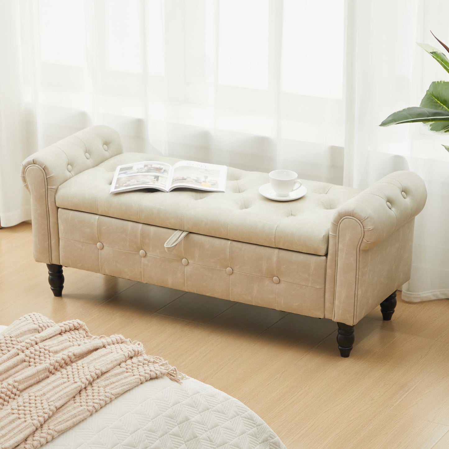 Hicosit 51-Inch Storage Bench with Armrests, End of Bed Ottoman with Storage for Living Room, Bedroom, Faux Leater Off-White