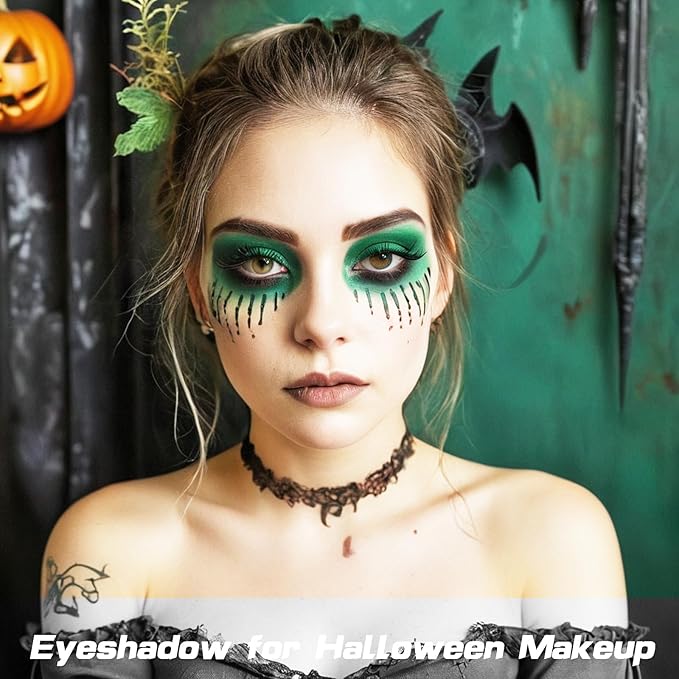 MEICOLY Single Green Eyeshadow Palette with Mirror,Matte Green Eye Shadow for Elphaba Makeup,Pressed Powder Eyeshadow,Matte Shade Eyelid Color Eye Makeup,High Pigment,Long Wear