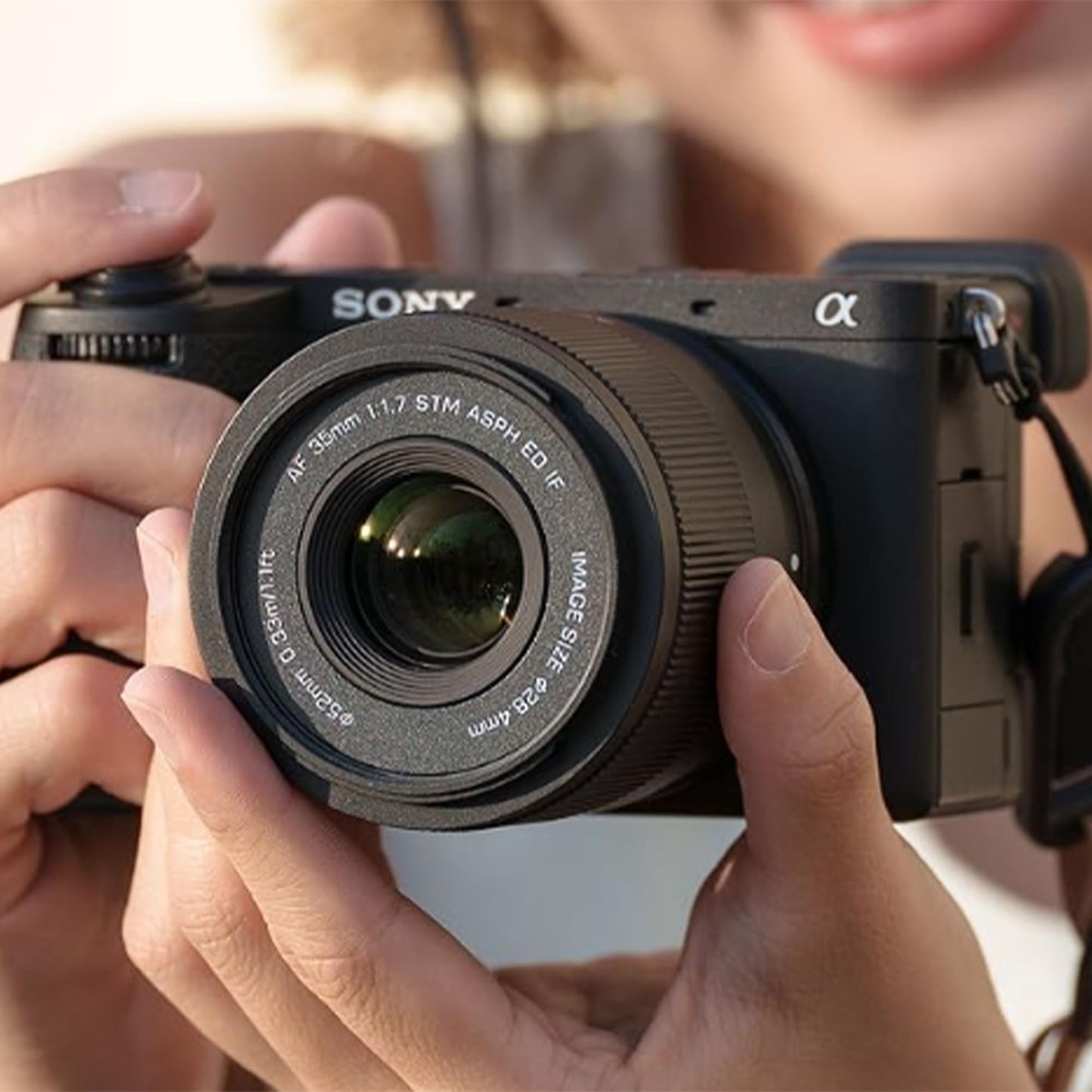 VILTROX 35mm F1.7 E, AF 35mm F1.7 Lens for Sony E Mount, APS-C Large Aperture Autofocus Lens for Sony A7CII A7CR A7RⅤ a7RⅣ a7RⅢ A6700 FX30 ZV-E10 a6600 a6500