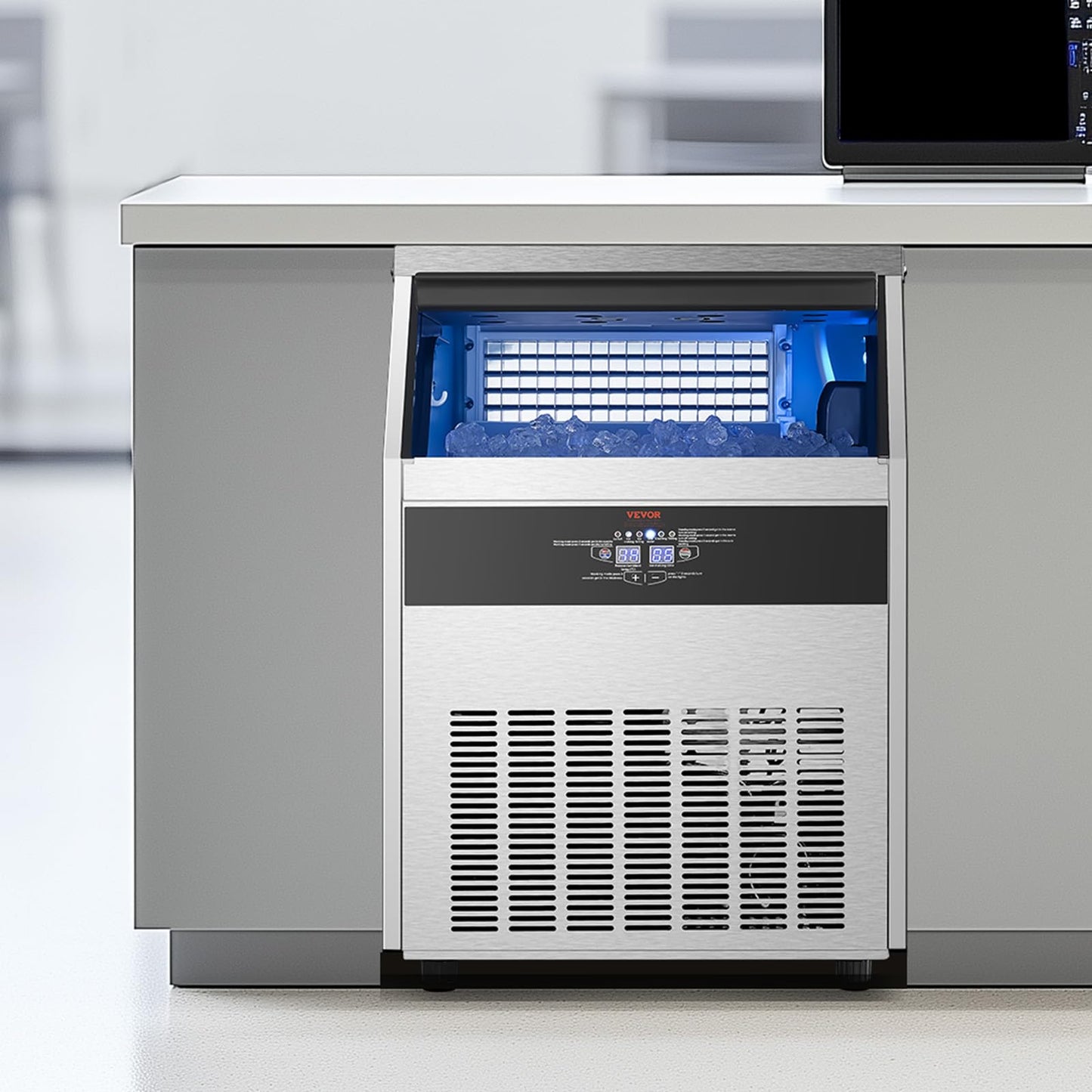 VEVOR Freestanding Ice Maker Machine for Bar Office Restaurant (265lbs/24H)
