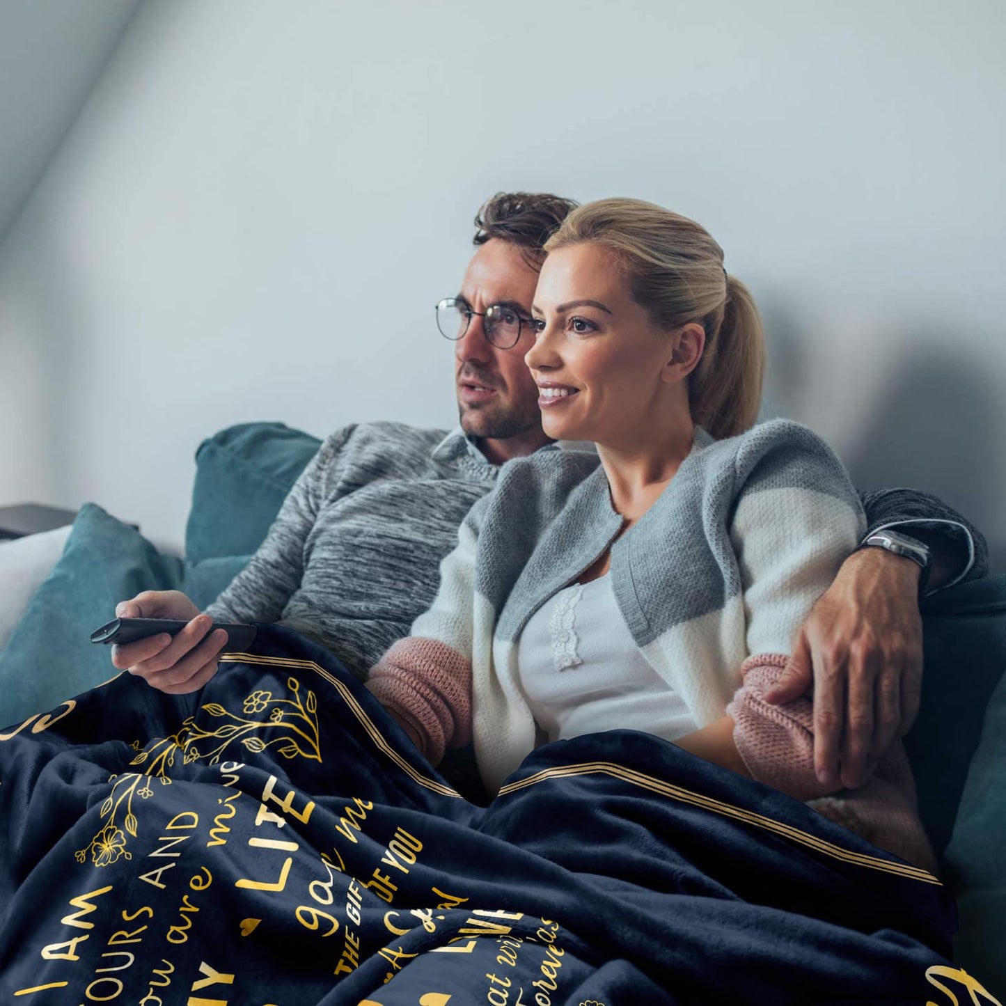 Mosslink Anniversary Blanket Gifts for Men Women 60"x50", Cool Happy Anniversary Wedding/Marriage Gifts for Him Her Husband Wife Parents Couple Boyfriend Girlfriend