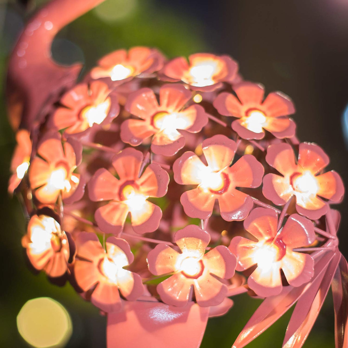 Homeimpro Garden Solar Lights Flamingo Decor Gifts for Women Yard Outdoor Decorations Stake Lights, Waterproof Warm White 27 LED for Lawn,Patio, Courtyard, for Mom Grandma