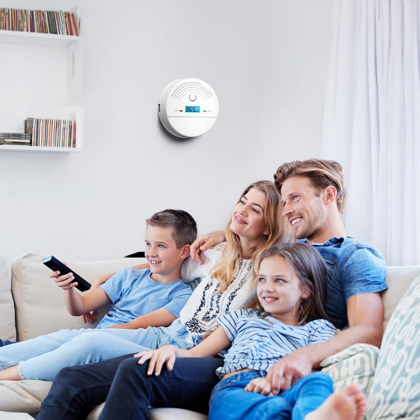4-Pack, 2-in-1 Smoke and Carbon Monoxide Detector Combo, Battery Operated CO & Smoke Fire Alarm Carbon Monoxide Detectors with LCD Display for Home, Easy to Install