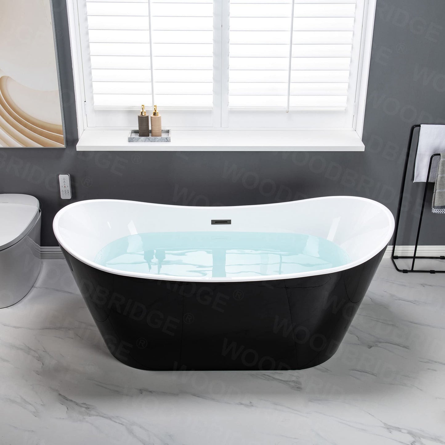 WOODBRIDGE 67" Acrylic Freestanding Bathtub Contemporary Soaking Tub with Matte Black Overflow and Drain,Black,B1815 MB