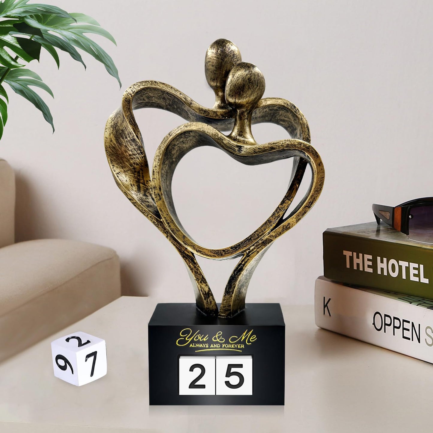 Anniversary Wedding Gifts for Couple Parents Wife Husband(1-99 Years) , Romantic Heart Decoration Couple Sculpture Love Statue for Her and Him, Anniversary Weddings Valentine's Gifts Home Decor(S)