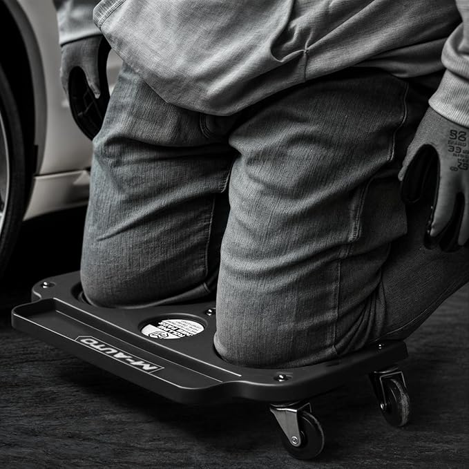 M-AUTO Rolling Knee Creeper Durable Knee Pads with Full 360 Degree Turn Casters and Tool Tray, Garage Kneeling Pads on Swivel Castors for Home Workshop Auto Repairing Maintaining, Black