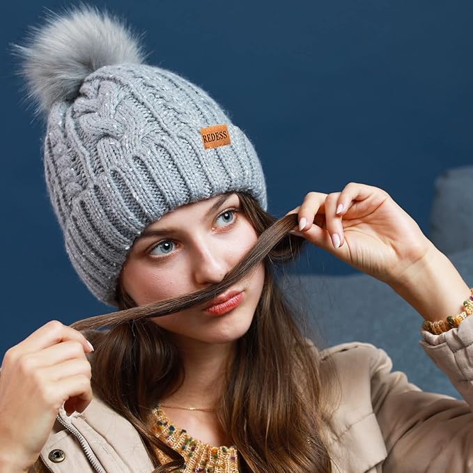 REDESS Women Winter Pompom Beanie Hat with Warm Fleece Lined, Thick Slouchy Snow Knit Skull Ski Cap