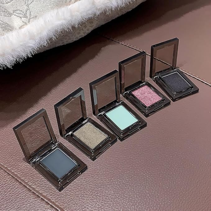 Single Nude Grey Matte Eyeshadow,Monochrome Eye Shadow,Apply Makeup Easily,Matte Pressed Powder Single Eyeshadow,24 Hour Eye Makeup Longwear Waterproof