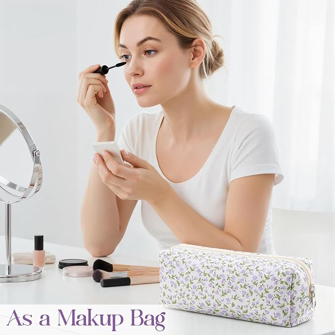 Paterr Aesthetic Floral Makeup Bag Travel Cosmetic Bag for Women Gift Christmas Portable Quilted Makeup Pouch Cotton Pencil Case Kawaii Cute Toiletry Organizer Case for Women Girls(Purple Floral)