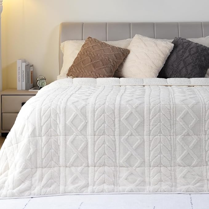 Cottonblue Jacquard Weighted Blanket 15lbs for Adults Queen Size, Ultra Soft Cozy Comfort Sherpa Blanket for Relax and Sleep, Heavy Bed Blankets with Cemaric Beads, 60x80 Inches, Cream White