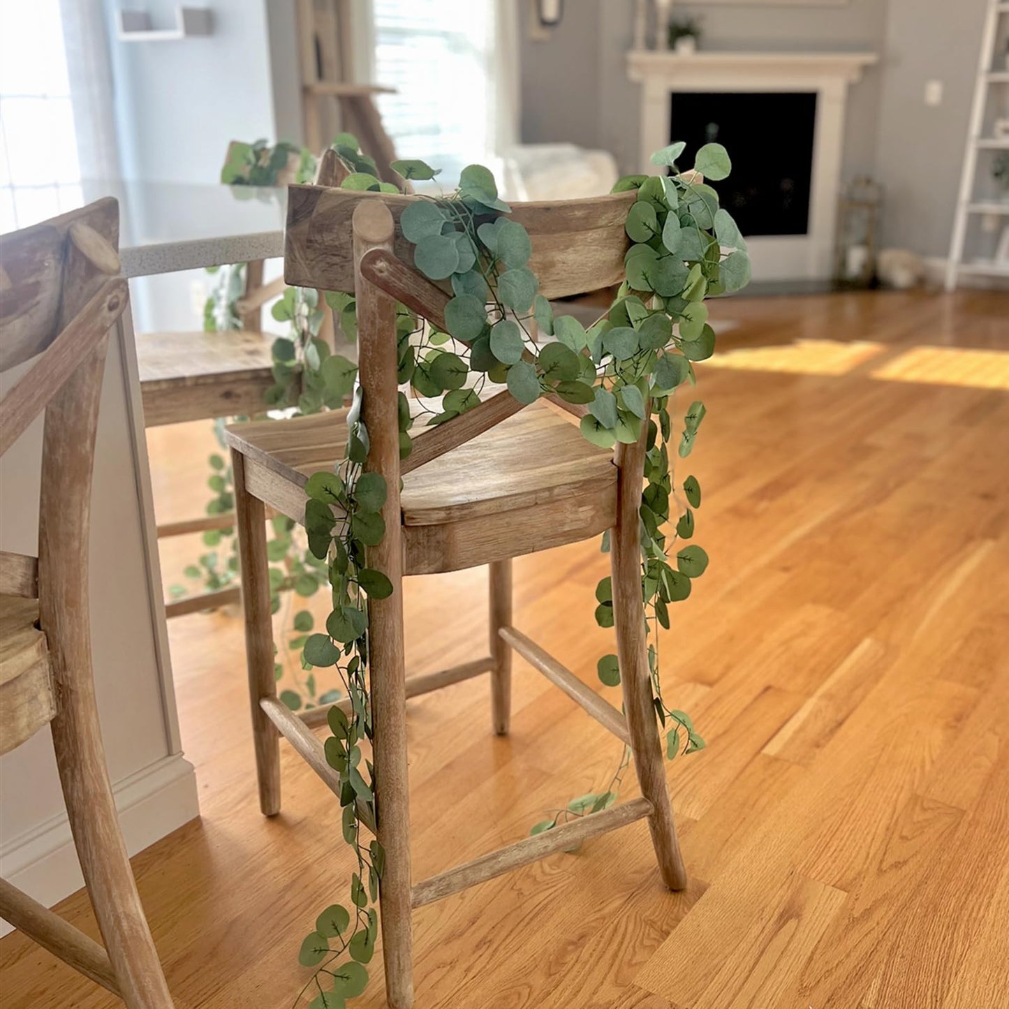 CQURE 18Pack 126Ft Eucalyptus Garland,Artificial Eucalyptus Leaves Table Greenery Garland Wreath Vines for Wedding Party Table Fireplace Bedroom Wall Room Decor