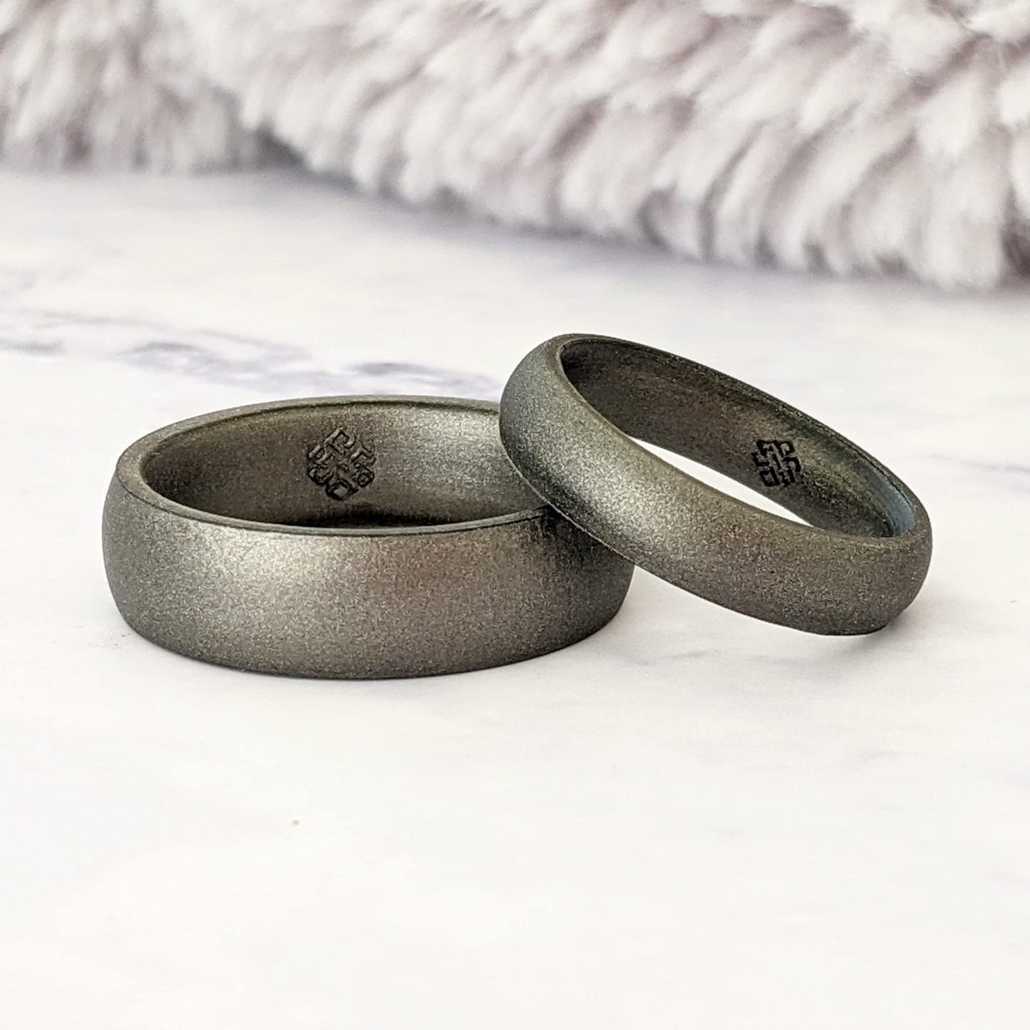 Knot Theory Dark Silver Silicone Ring for Women Men - Breathable Comfort Fit 4mm Wedding Band Size 9
