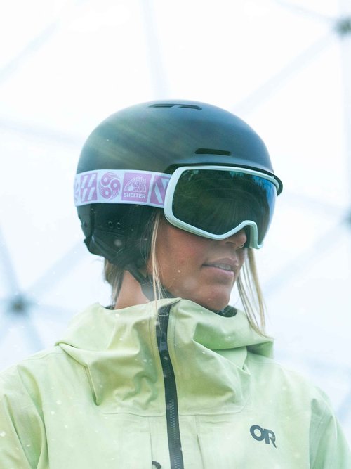 Giro Adult and Youth Balance II Ski and Snowboard Goggles - Light Mineral Thirds Strap with Vivid Royal Lens