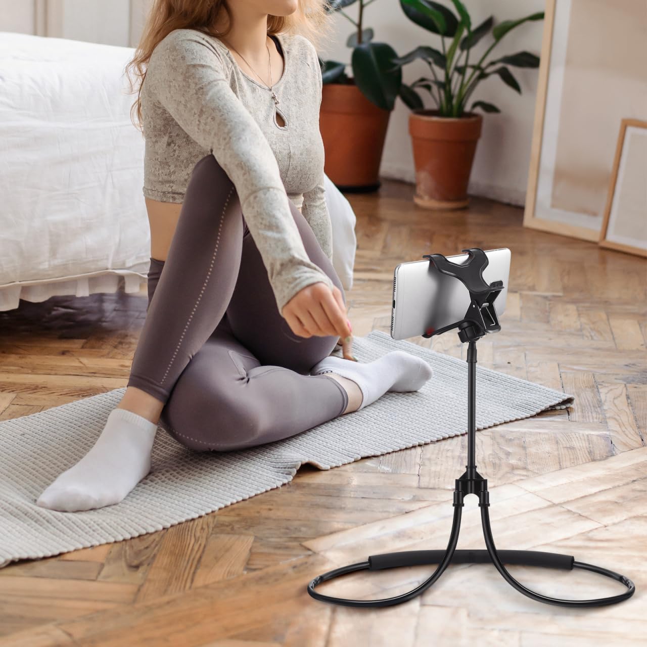 Housoutil Adjustable Neck Phone Holder, U-Shape Lazy Phone Stand, Black Neck Holder For Bedside And Desktop Use Perfect For Live