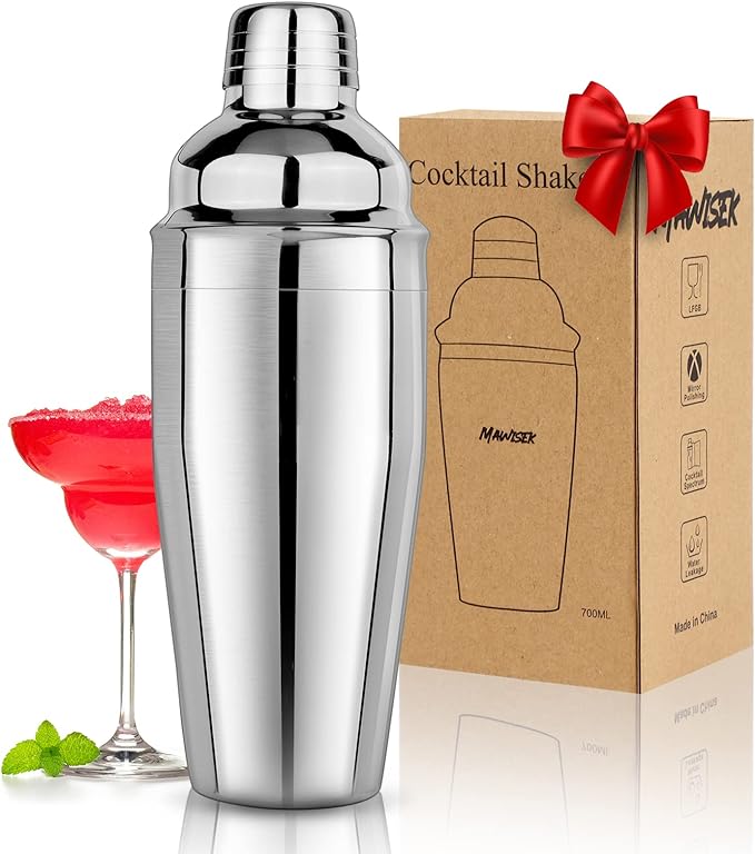 Cocktail Shaker 25oz Martini Shaker Drink Shaker Bar tools with Built-In Strainer for Bartender, Professional 18/8 Stainle...