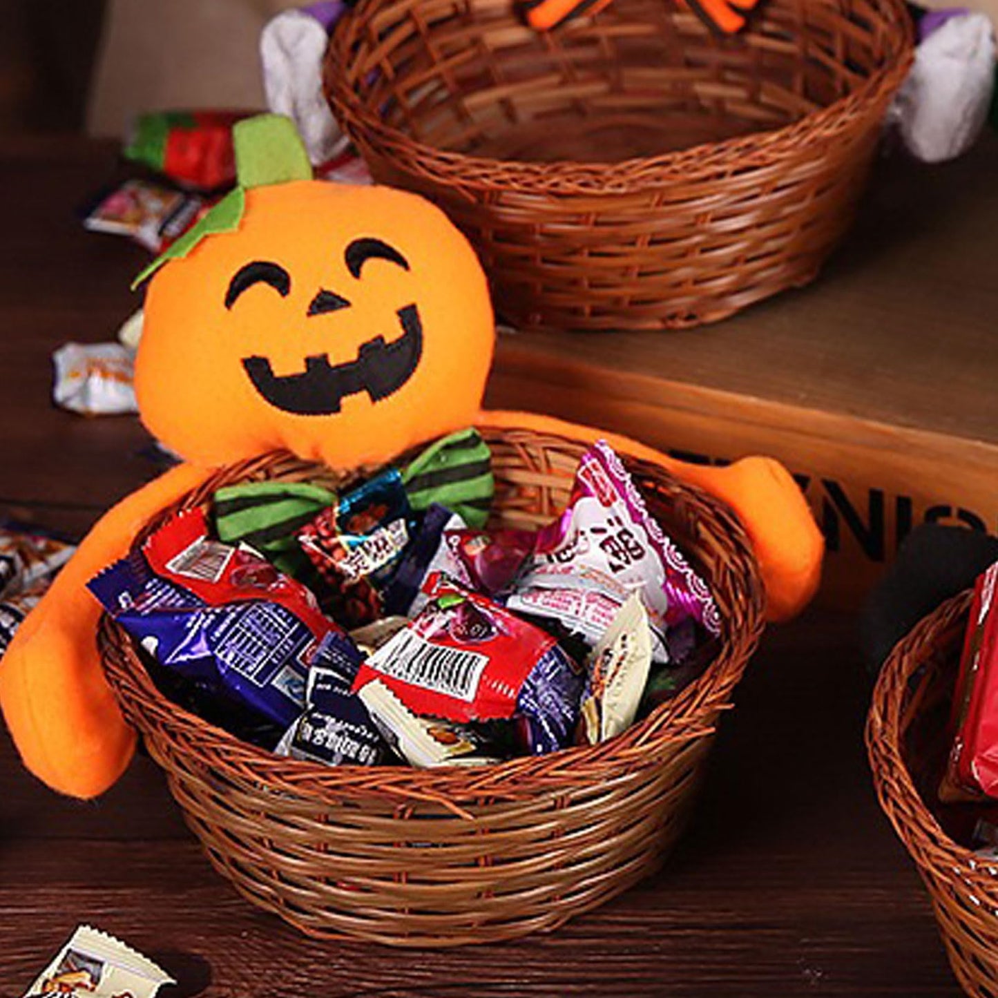 Handwoven Easter Halloween Candy Storage Basket, for Halloween Decoration indoor supplies tray pumpkin,Table Home Office Table Shelf Decor