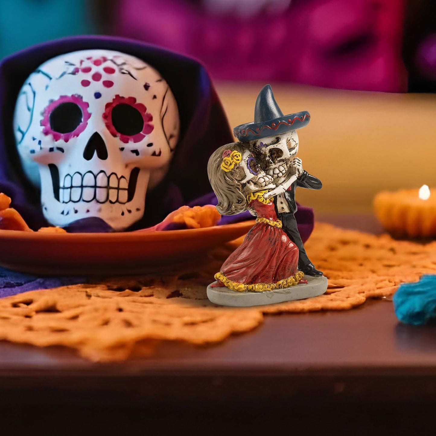 caiydramy Day of The Dead Figurines, 4.7"H Resin Dia De Los Muertos Couple Skeleton Statue Gifts Ofrenda Altar Decorations Home, Mexican Sugar Skulls Halloween Indoor Table Top Desk Tiered Tray Decor