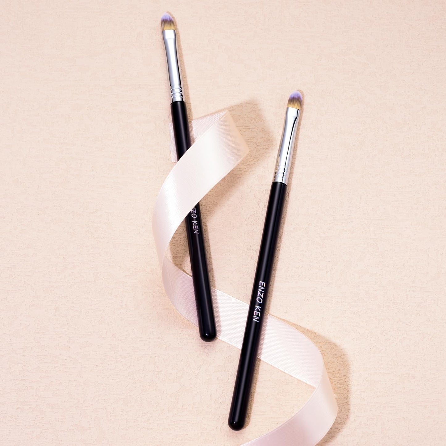 ENZO KEN Concealer Brush Under Eye, Small Flat Concealer Brush, Small Makeup Brushes, Under Eye Concealer Brushes, Under Eye Bru
