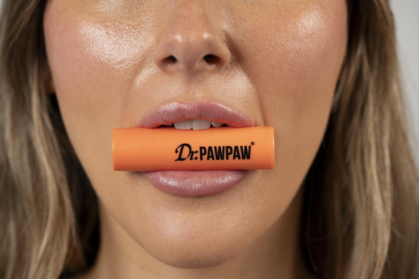 Dr. PawPaw Lip Balm - Hydrating Lip Balm Moisturizer with Aloe Vera for Deep Nourishment - Castor Oil Enriched - Mango - 0.13 oz