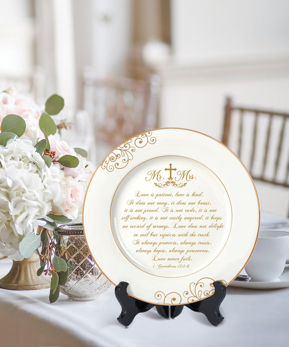 Urllinz Best Anniversary Wedding Gifts for Couples Unique 2025 - Mr and Mrs Plate with 24k Gold Foil Decorations, Newlywed Bridal Shower Engagement Gift for Her Him, Ceramic 9"
