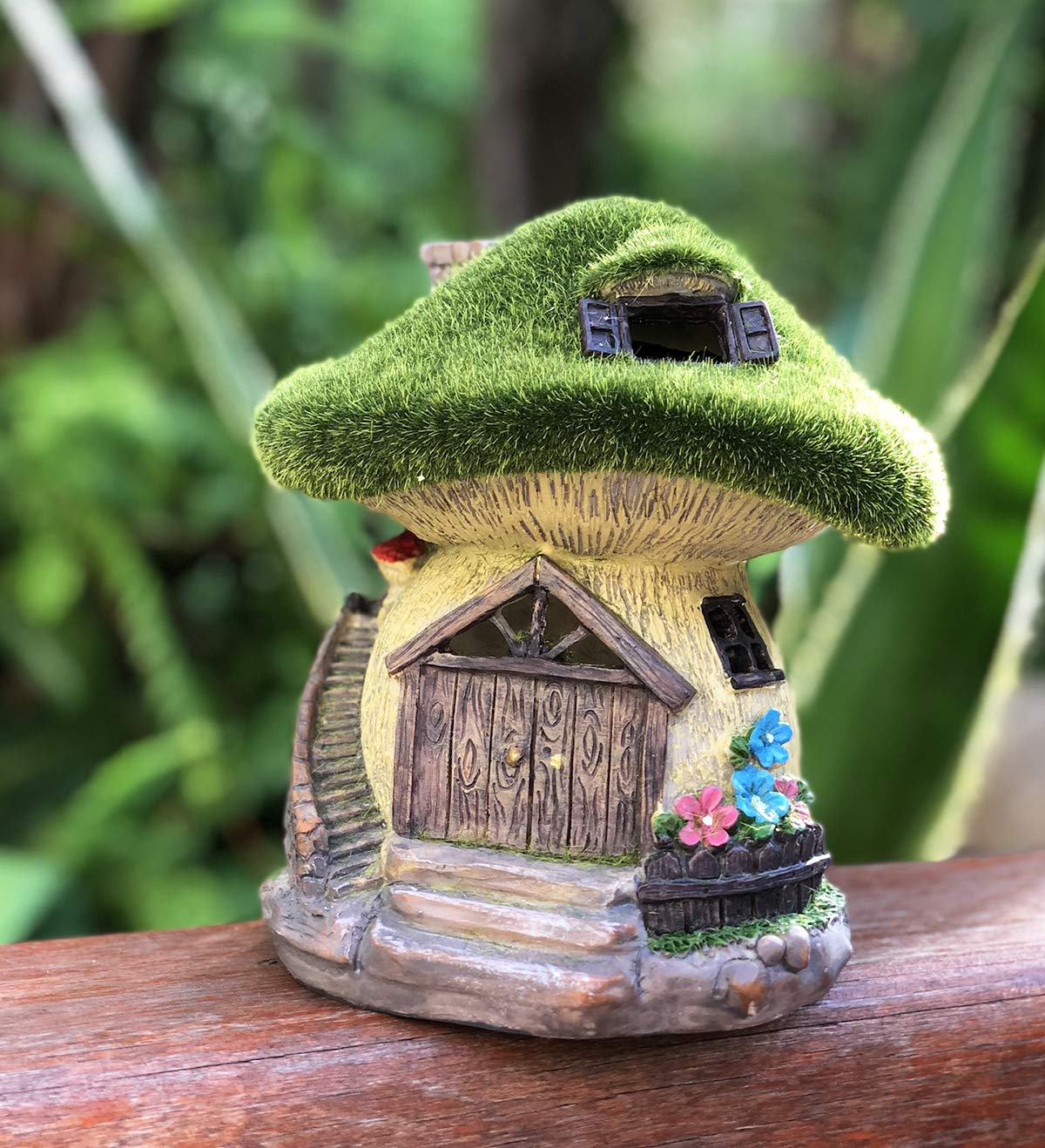 TIBLEN Solar Gnome Grass-Roof Mushroom Garden House, Outdoor Gnome House Figurine with Solar Lights, Little Garden Cottage Figurines