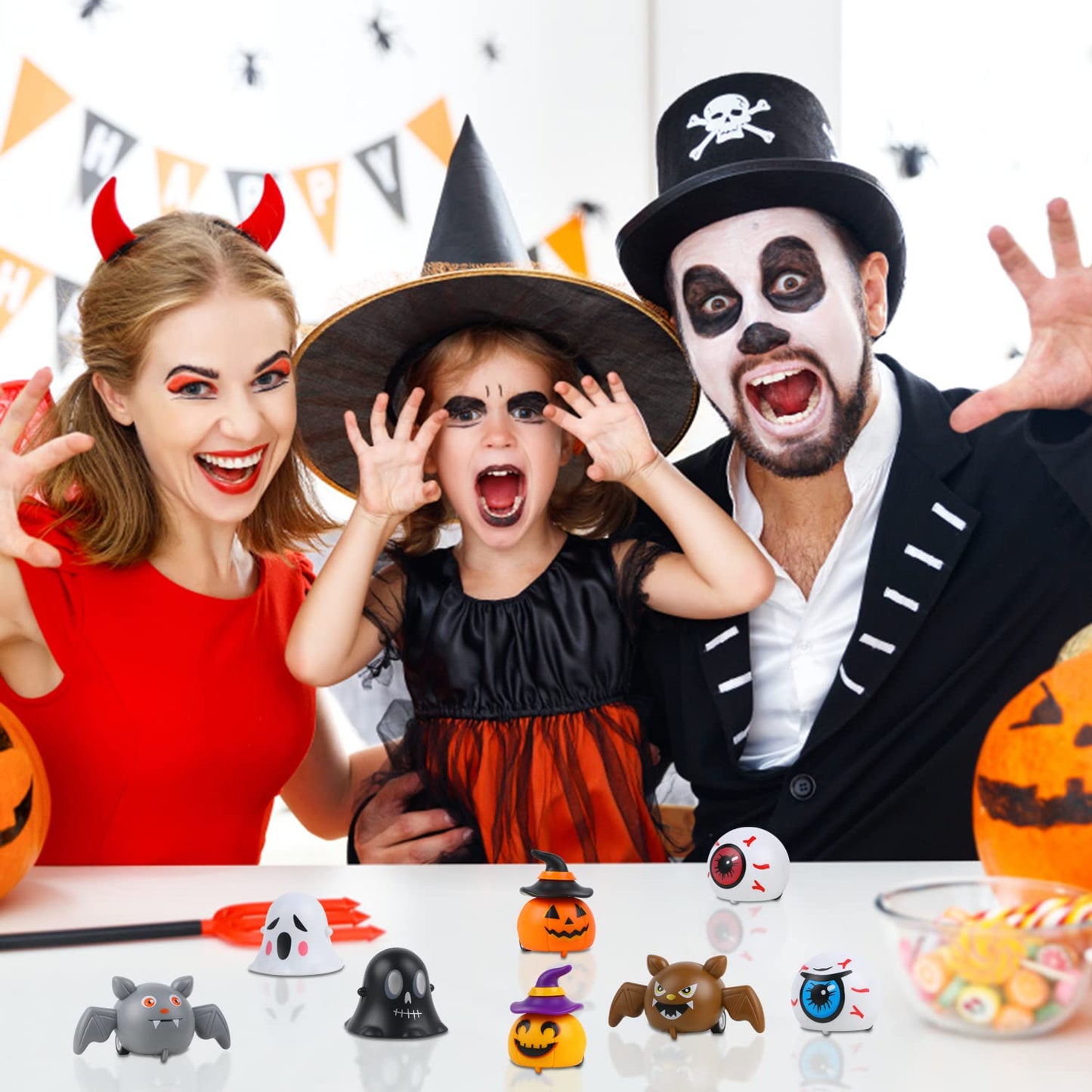 CCINEE 24PCS Halloween Pull Back Cars, Assorted Ghost Eyeball Bat Pumpkin Tiny Car Toys Halloween Friction Powered Racing Cars Vehicle Toy for Kids Halloween Bag Fillers Treats Prizes Party Favors