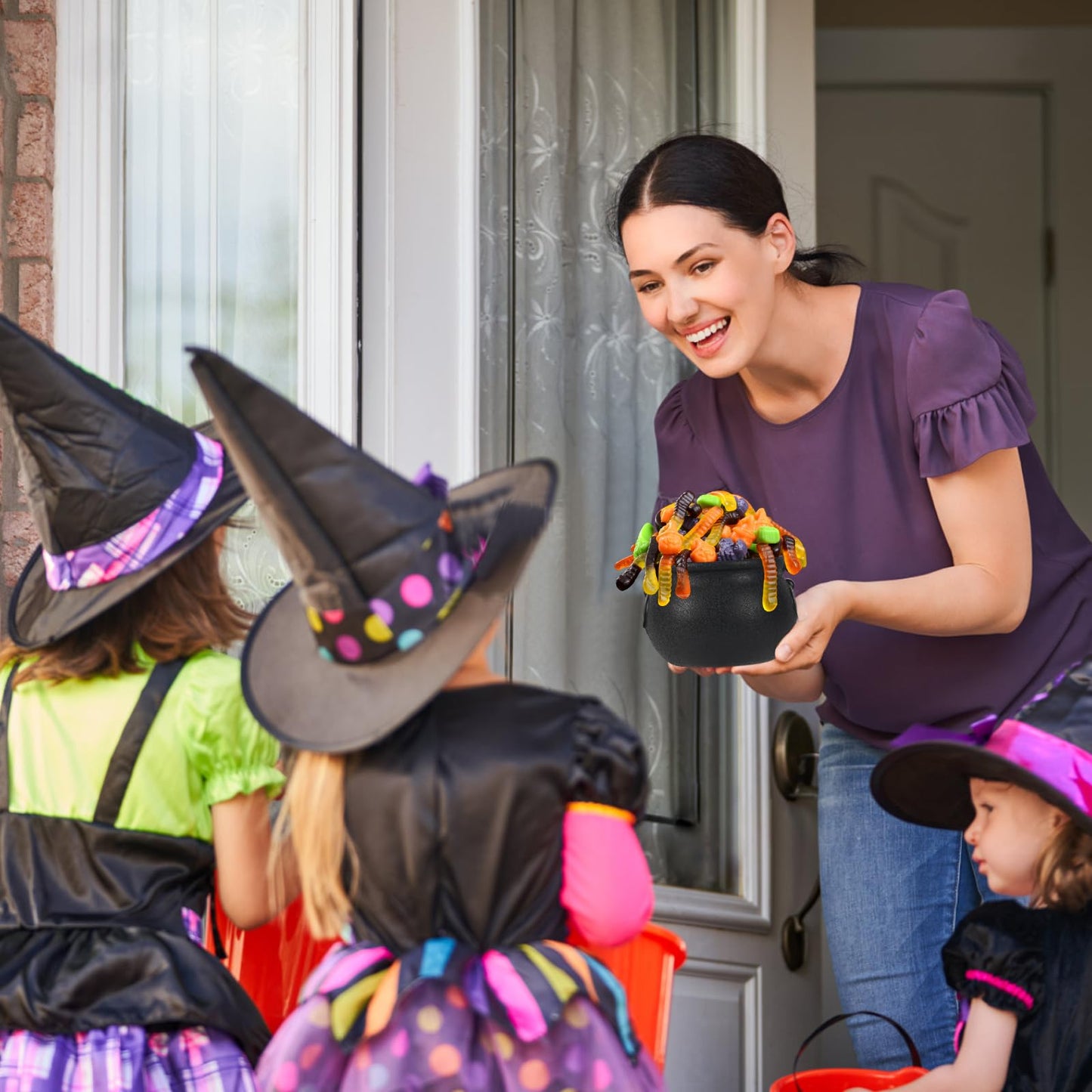 Zesua Halloween Decorations - 6 in 1 Package Large Black Plastic Witches Cauldron - Cauldron Candy Bowl - Trick or Treat - Cauldron Pot for Indoor Outdoor Party Table Decor