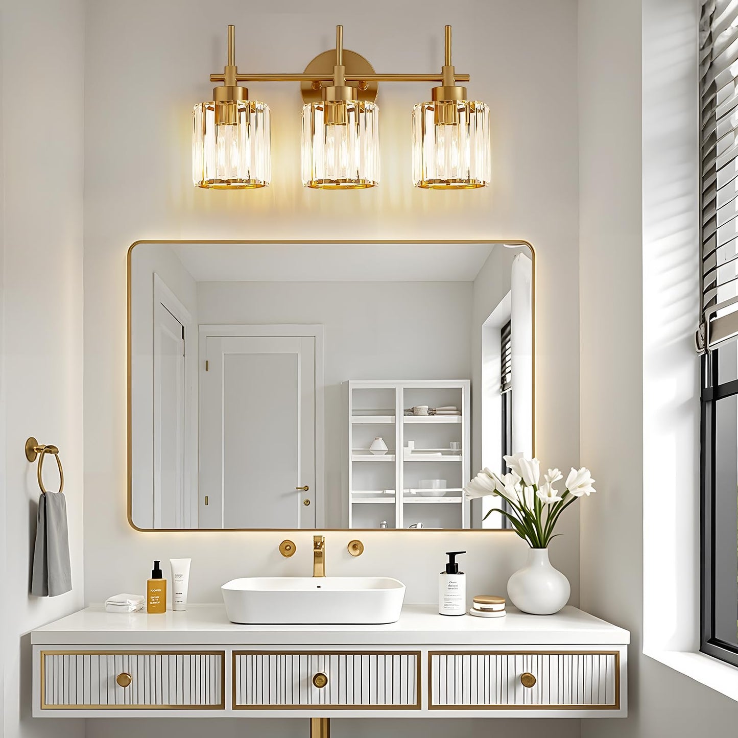 EJIAXIN Bathroom Lighting Fixtures, 3 Light Gold Bathroom Light Fixtures with Clear Shades Modern Crystal Vanity Light Bath Room Vanity Lighting Over Mirror Wall Light