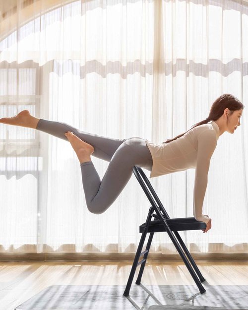 CIGOCIVI Yoga Auxiliary Chair Backless Relieve Neck and Back Pain Chair Foldable Balance Handstand Training Tool Alloy Steel (Black)