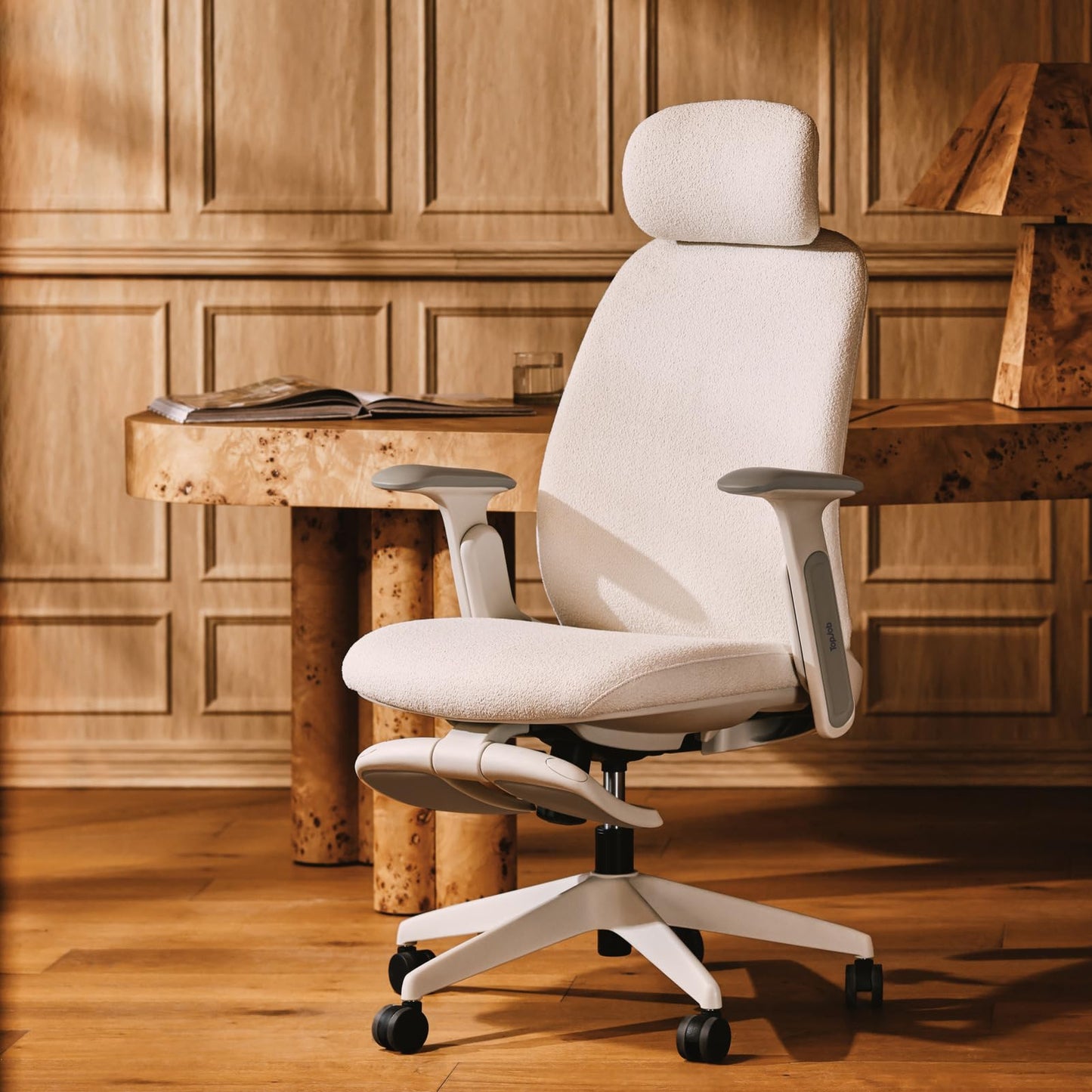 TopJob Designer Office Chair, Napa Bouclé Ergonomic Chair, Ergonomic Home and Office Chiar with Headrest and Footrest, Ergonomic High-Back Bouclé Cream Rolling Work Swivel Chairs (Cream)