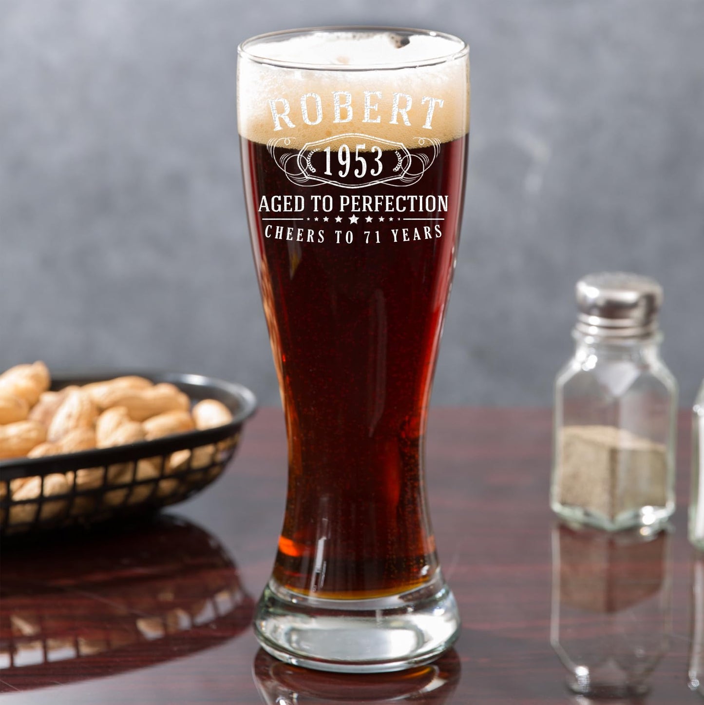 Personalized Gifts for Men Etched 23oz Pilsner Beer Glass - Customized Birthday Gifts for Brother, Bernard, Custom Engraved Drinking Gift Him Man Father Dad, Vasos Regalos Personalizados para Hombre