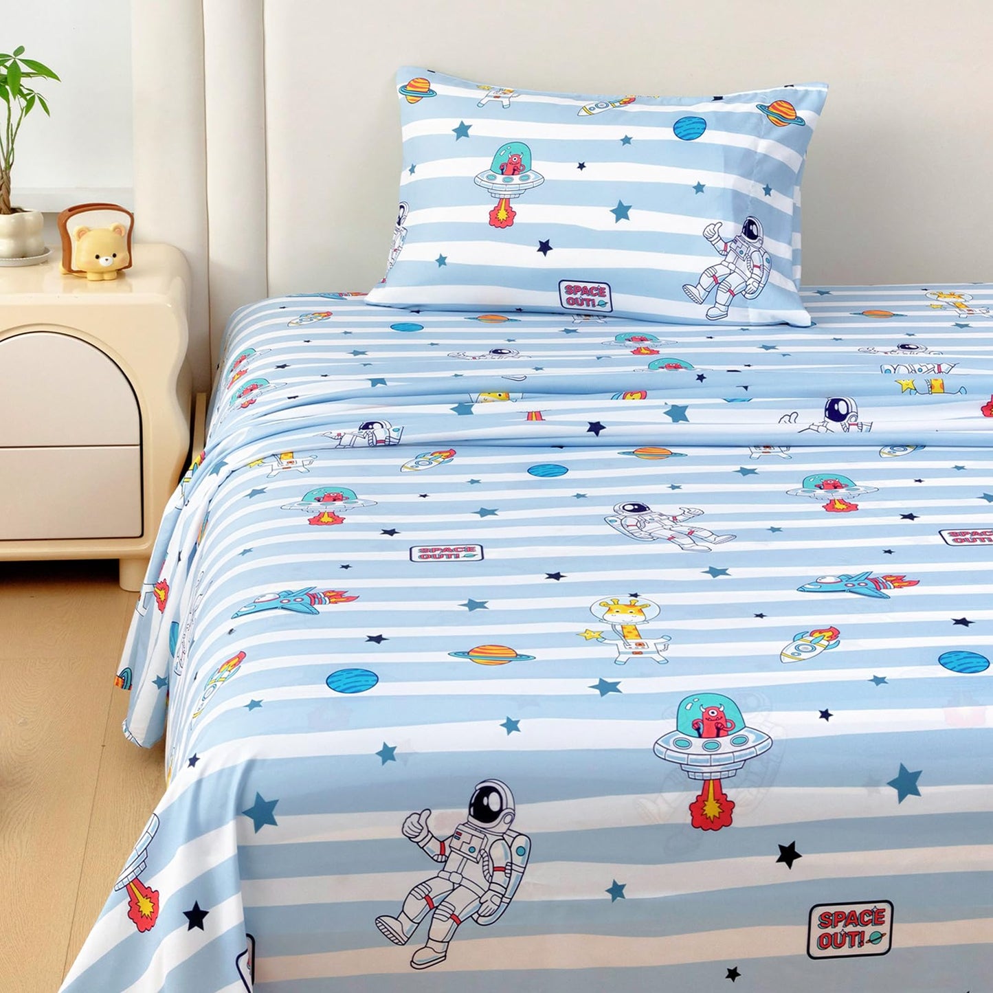 MICORAL Kids Twin Sheet Set Astronaut, 3 Pieces Sheets for Boys & Girls, Soft Printed Microfiber Bed Sheets, Deep Pocket Cozy Toddler Bedding Set