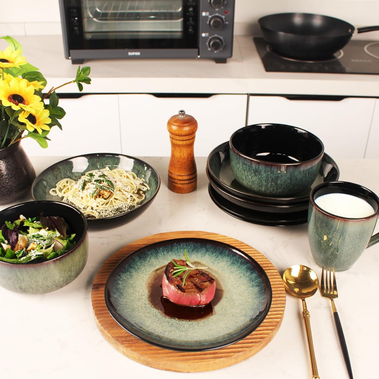 Dinnerware Sets(16Pcs) Serves for 4, Reactive Glaze Plates and Bowls Set with Mug,7.9"Small Plate,8.3"Salad Plate,5.5"bowl, Modern kitchen tableware,Microwave safe, Set No.4