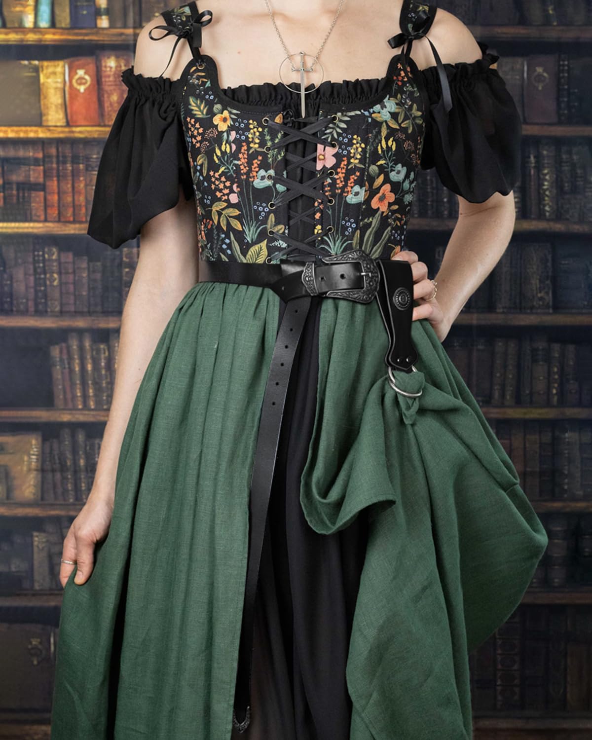 L'VOW Medieval Leather Belt Skirt Clip Women's Renaissance Pirate Belt Viking Halloween Costume Accessory(Black)