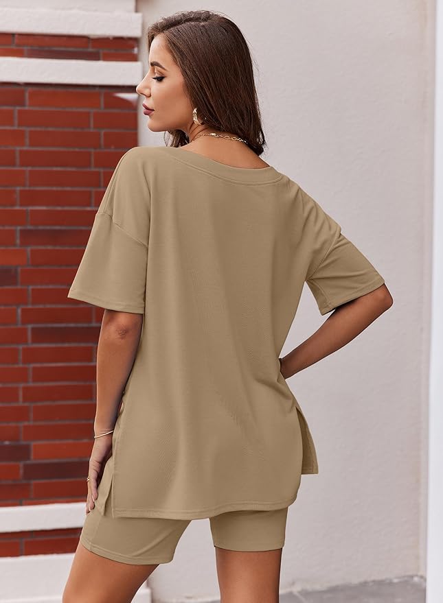 Ekouaer Womens Pajamas 2 Piece Lounge Sets Oversized V Neck T-Shirts Tops Biker Shorts Set Workout Reversible Tracksuit S-XXL