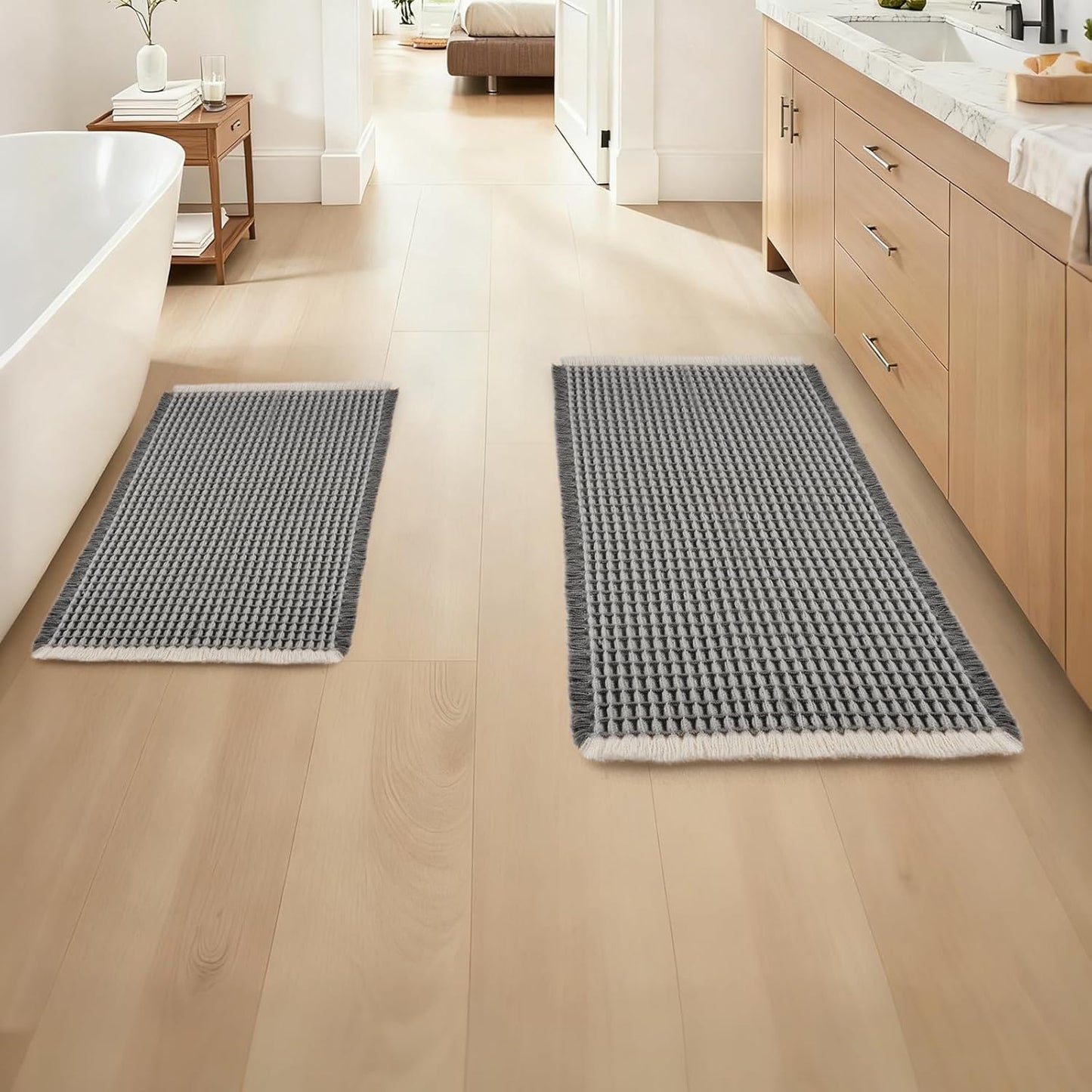 ArtyCozy Waffle Bath Mat Set of 2, Super Absorbent Soft Non-Slip Boho Bath Rugs with Flat-Woven Hot Glue Backing for Bathroom, Machine Washable Bath Mats, 20" × 32" Plus 17" × 24", Grey & White