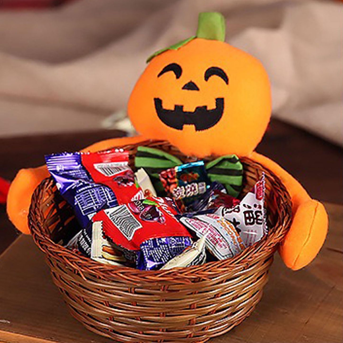 Handwoven Easter Halloween Candy Storage Basket, for Halloween Decoration indoor supplies tray pumpkin,Table Home Office Table Shelf Decor