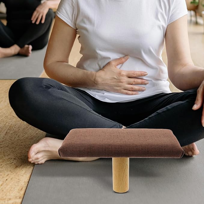 Ergonomic Portable Kneeling Stool with Soft Cushion Small Wooden Prayer Bench for Meditation and Balance Exercises Posture Support Seat for Adults